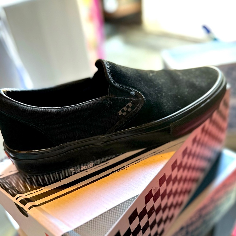 Vans slip on